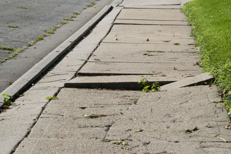 Sidewalk Grinding in Des Moines, IA